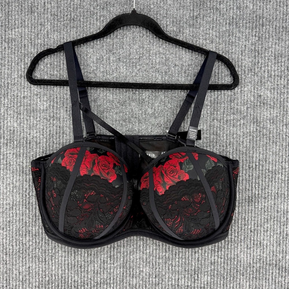 Torrid bombshell everyday strapless bra tattoo roses 42DDD pinup gothic boudoir